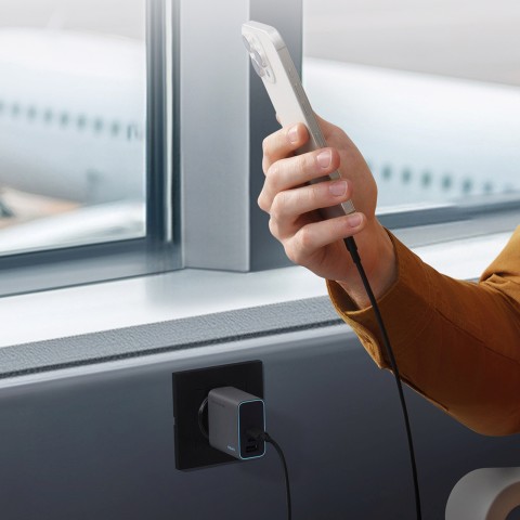
USB-C USB-A GaN 65W sieninis įkroviklis – pilkas
