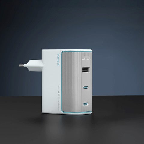 
USB-C USB-A sieninis įkroviklis su GaN laidu, 100 W – baltas
