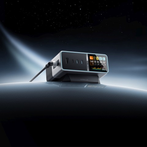 
5 viename įkrovimo stotelė su skaitmeniniu ekranu, USB-A, USB-C, 300 W, sidabrinė
