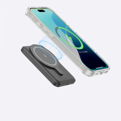 
Silikoninis dėklas su magnetiniu žiedu, skirtas „iPhone 16 Pro“ – skaidrus
