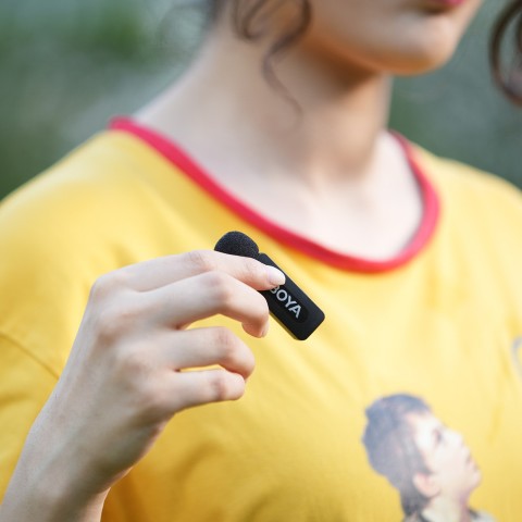 
Belaidis mikrofonas su spaustuku 120dB 2.4GHz USB-C - juodas
