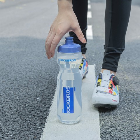 
Dviračio gertuvė 750 ml - skaidri mėlyna
