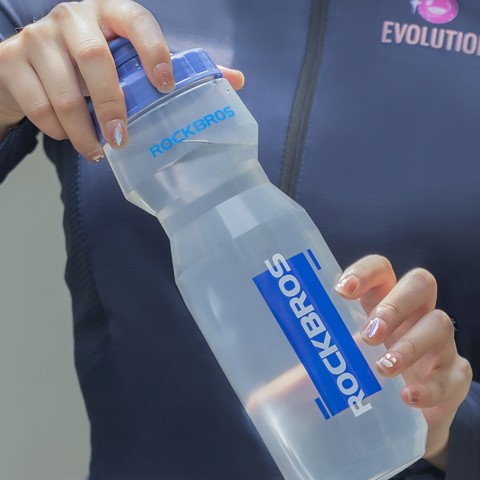 
Dviračio gertuvė 750 ml - skaidri mėlyna
