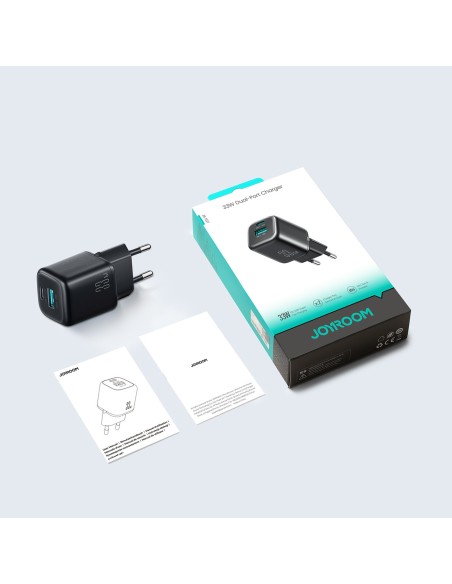
33 W USB-A USB-C sieninis įkroviklis su 60 W USB-C–USB-C 1 m laidu – juodas
