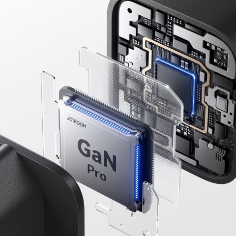 
USB-C iPhone Lightning USB-A GaN 45W sieninis įkroviklis – juodas
