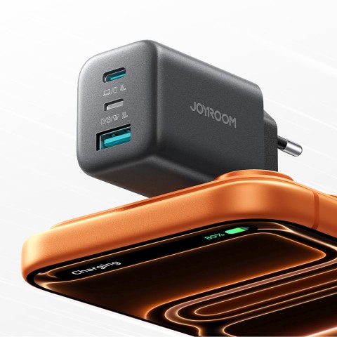 
USB-C iPhone Lightning USB-A GaN 45W sieninis įkroviklis – juodas
