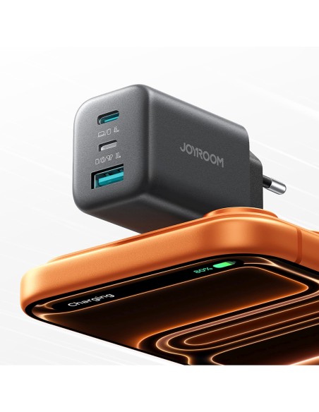
USB-C iPhone Lightning USB-A GaN 45W sieninis įkroviklis – juodas
