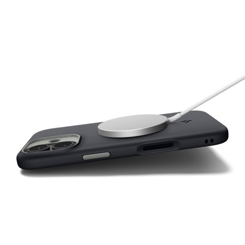 
„iPhone 17 Nano Pop MagSafe“ dėklas – juodas
