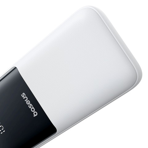 
20000mAh 22,5 W USB-A USB-C nešiojamas įkroviklis su integruotu USB-C iPhone Lightning laidu – baltas
