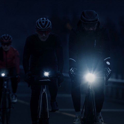 
Įkraunamas priekinis dviračio žibintas 1000 lm 2800 mAh - juodas
