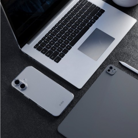 
„iPhone 17“ plonas dėklas – permatomas
