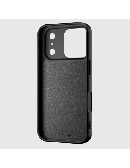 
„iPhone 17 Pro Max Instinct“ dėklas – juodas
