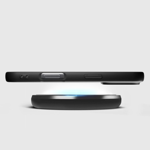 
„iPhone 16 Pro“ „Instinct“ dėklas – juodas
