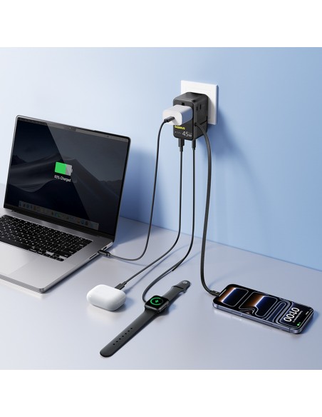 
6 viename kelioninis adapteris su ištraukiamu USB-C laidu, 45 W – juodas
