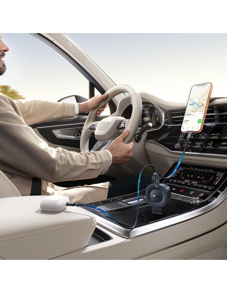 
USB-C automobilinis įkroviklis su ištraukiamu USB-C laidu, 45 W – juodas
