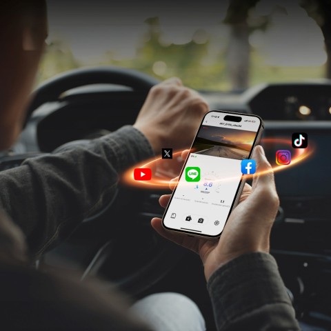 
P1 „FullHD“ 30 kadrų per sekundę vaizdo registratorius automobiliui – juodas
