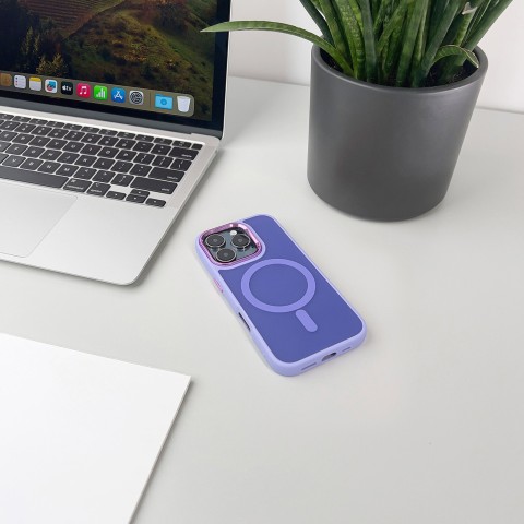 
„iPhone 16 Pro“ magnetinis „MagSafe“ dėklas – violetinis
