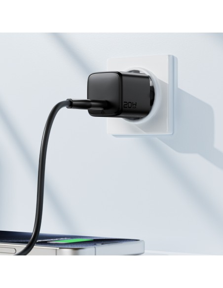 
USB-C GaN PD 20W sieninis įkroviklis – juodas
