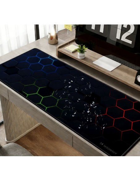 
Vandeniui atsparus žaidimų stalo kilimėlis 800x300 mm - juodi šešiakampiai

