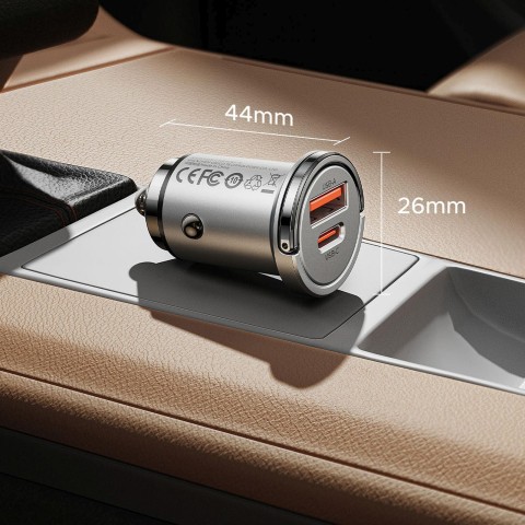 
USB-A USB-C 45W automobilinis įkroviklis – sidabrinis
