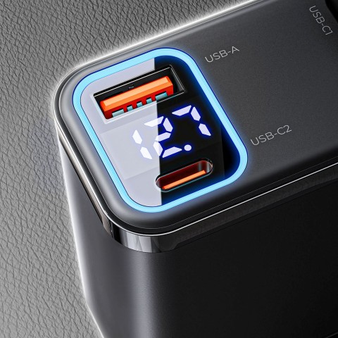 
45 W USB-A USB-C automobilinis įkroviklis su ištraukiamais USB-C laidais – juodas
