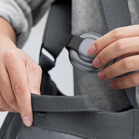 
3 viename belaidis įkroviklis išmaniajam telefonui, išmaniajam laikrodžiui ir ausinėms „MagSafe“ – juodas
