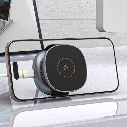 
3 viename belaidis įkroviklis išmaniajam telefonui, išmaniajam laikrodžiui ir ausinėms „MagSafe“ – juodas
