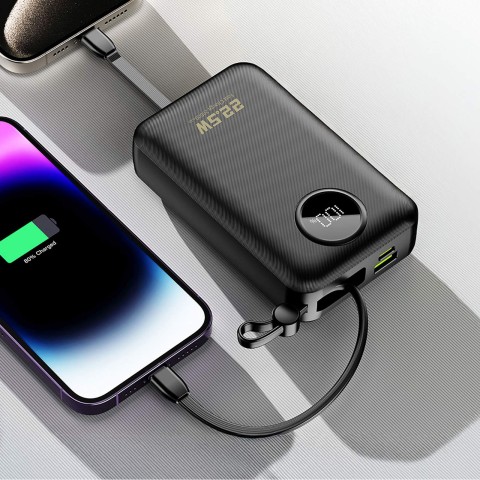 
20000mAh USB-C USB-A išorinė baterija su integruotais „iPhone“ „Lightning“ USB-C laidais – juoda
