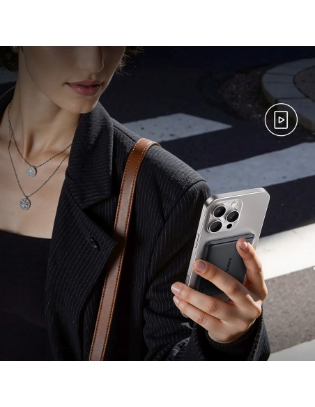 
„PicoGo AM31 Qi2“ magnetinė išorinė baterija 5000mAh 20W su stovu ir USB-C MagSafe laidu – juoda
