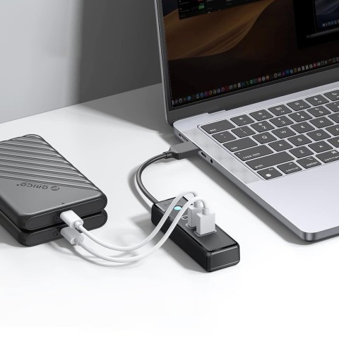 
ŠAKOTĖLIS 3 prievadų skirstytuvas USB-A - USB-A USB-C 0,5 m - juodas
