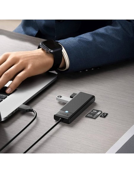 
ŠAKOTOJO adapteris 4 prievadų USB-A - USB-A SD kortelių skaitytuvas microSD 1 m - juodas
