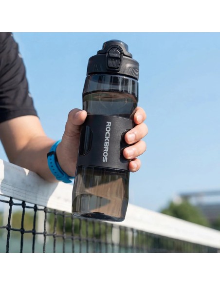 
Terminis butelis su magnetiniu laikikliu ir tvirtinimo dirželiu 700 ml - juodas
