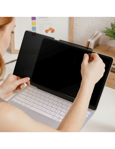 
Privatumo ekrano apsauga, skirta „MacBook Neo 13“
