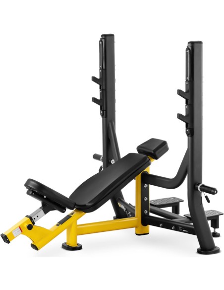 Treniruočių suoliukas po štanga pasvirusi galvai aukštyn juodai geltonai