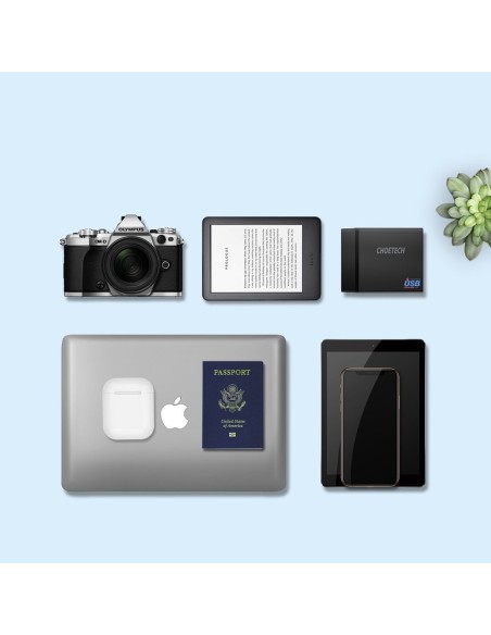 Sieninis įkroviklis 3xUSB 1xUSB Type C 60W Power Delivery juodas