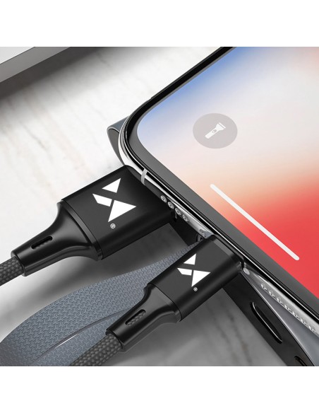 Tvirtas pintas kabelis USB USB-C 2.4A 1m juodas