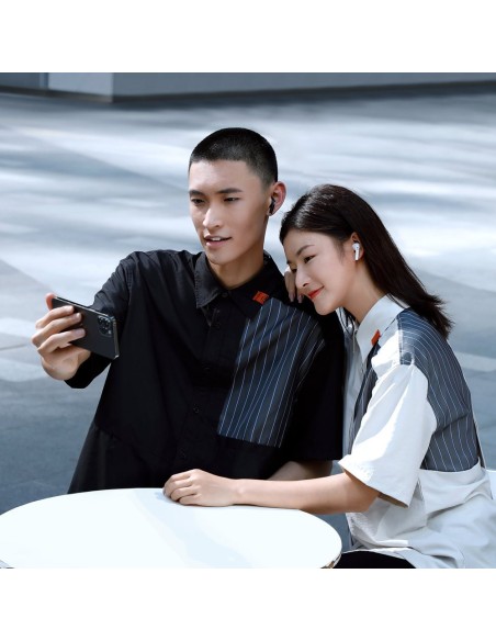 Belaidės Bluetooth 5.0 TWS į ausis įdedamos ausinės, atsparios vandeniui IPX5 E8 juodos spalvos Belaidės Bluetooth 5.0 TWS į ausis įdedamos ausinės, atsparios vandeniui IPX5 E8 juodos spalvos