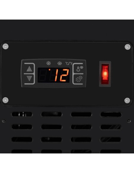 Šaldoma suši vitrina su LED apšvietimu 6 x GN 1/3