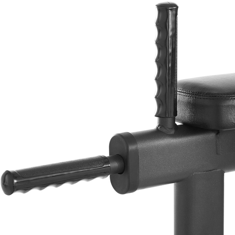 Daugiafunkcinis stacionarus strypas skirtas prisitraukimo pratimams