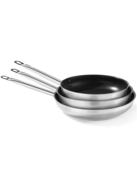 Nelipni keptuvė Profi Line be dangčio 4,8 l sk. 320 mm – Hendi 835609 Nelipni keptuvė Profi Line be dangčio 4,8 l sk. 320 mm – Hendi 835609