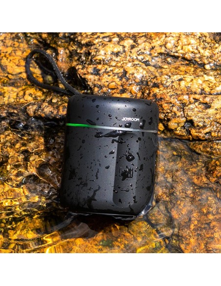 Nešiojamas belaidis Bluetooth garsiakalbis 5W juodas Nešiojamas belaidis Bluetooth garsiakalbis 5W juodas