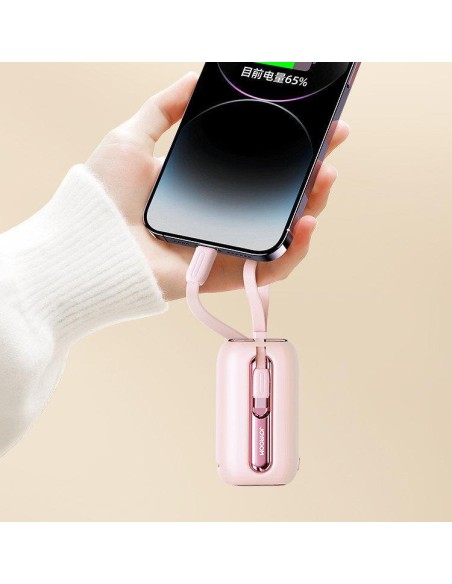 Powerbank 10000mAh Colorful Series 22,5W su USB-C ir iPhone Lightning laidais rožinės spalvos Powerbank 10000mAh Colorful Series 22,5W su USB-C ir iPhone Lightning laidais rožinės spalvos