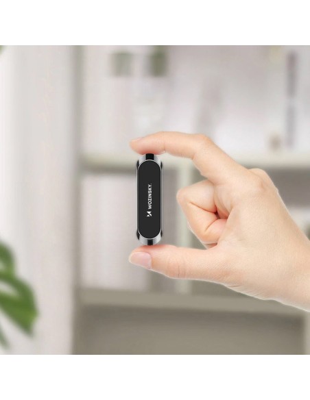 Juodas magnetinis telefono laikiklis prietaisų skydeliui