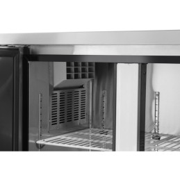 Kitchen Line šaldiklio stalas su stalviršio plotis 180cm -22/-12C - Hendi 233399