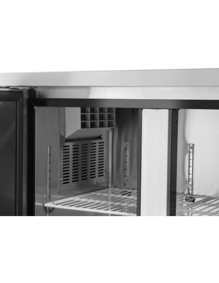 Kitchen Line šaldiklio stalas su stalviršio plotis 180cm -22/-12C - Hendi 233399 Kitchen Line šaldiklio stalas su stalviršio plotis 180cm -22/-12C - Hendi 233399