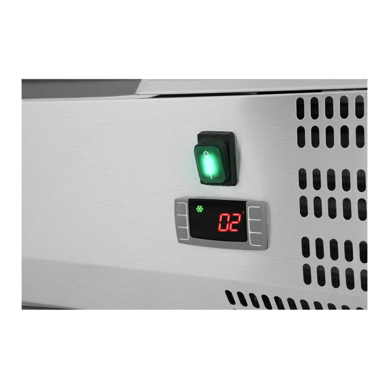 Aušinimo viršus su stikliniu dangteliu 9x GN1/3 200cm