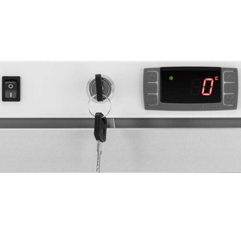 Šaldytuvas stiklinis maitinimo šaldytuvas 4 lentynos 590 l 228 W