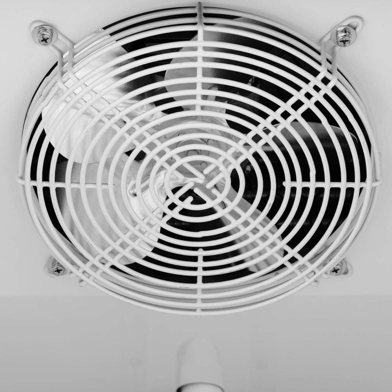 Šaldytuvas stiklinis maitinimo šaldytuvas 4 lentynos 380 l 215 W