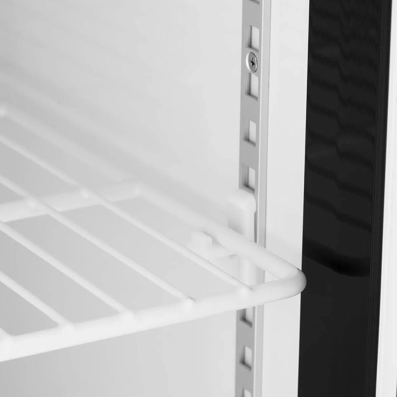 Plieninis gastronominis šaldytuvas su 4 lentynomis 590 l 228 W - baltas