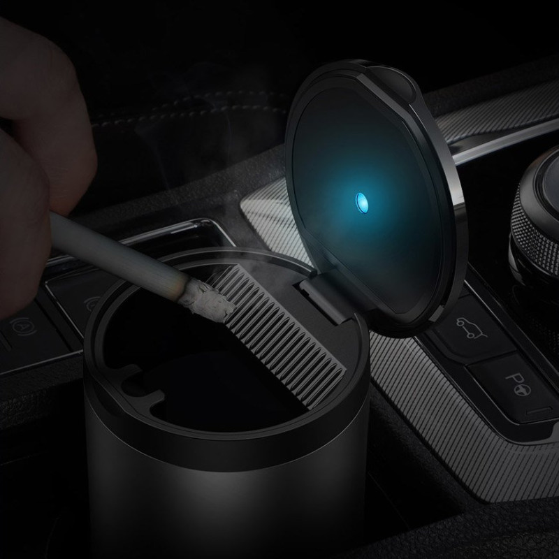 Automobilio peleninė su LED apšvietimu juodos spalvos